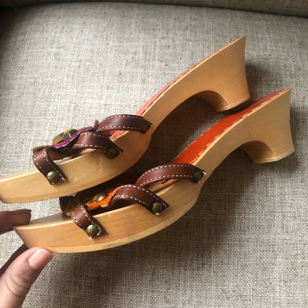 Moschino Wooden Clog Sandals - Picture 4 of 6